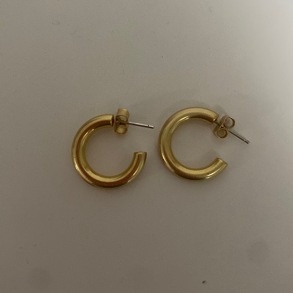 Madewell gold medium hoops